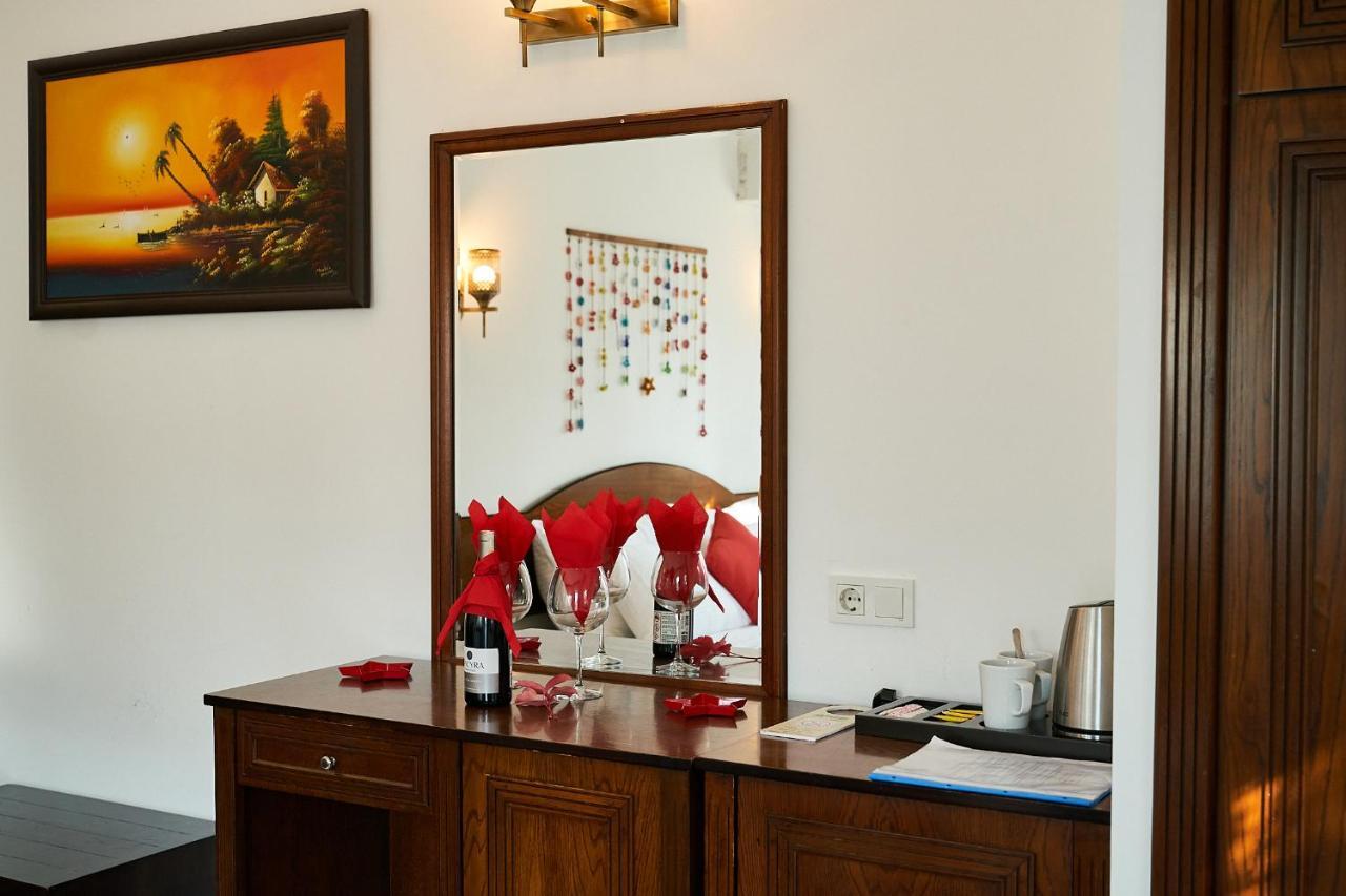 Aida Hotel Çıralı Esterno foto