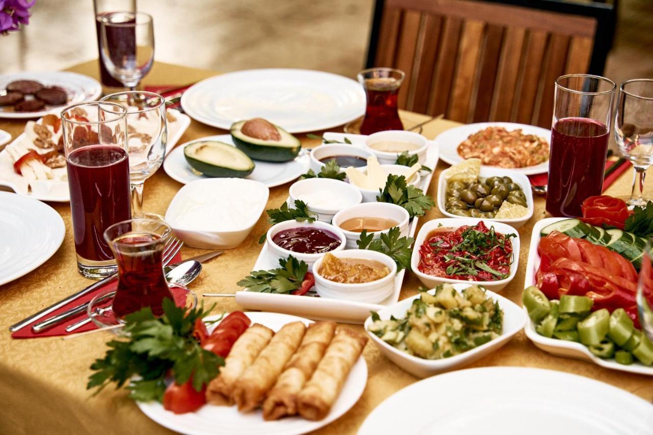 Aida Hotel Çıralı Esterno foto