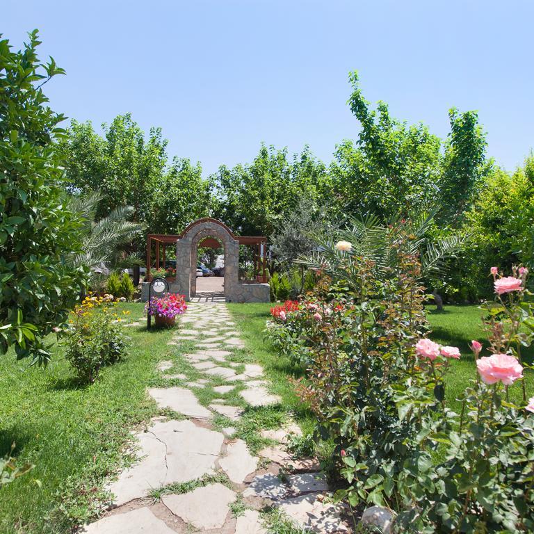 Aida Hotel Çıralı Esterno foto