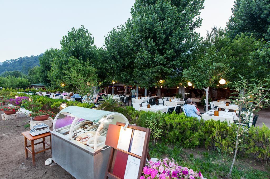 Aida Hotel Çıralı Esterno foto