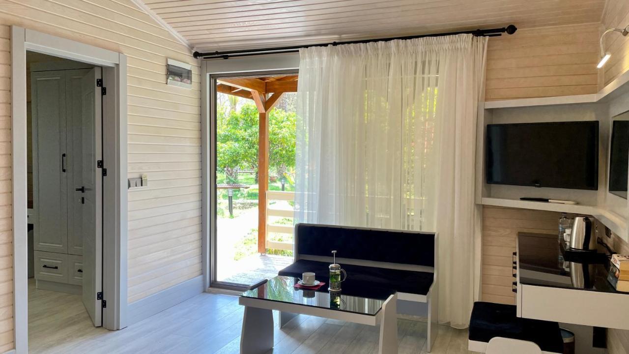 Aida Hotel Çıralı Esterno foto