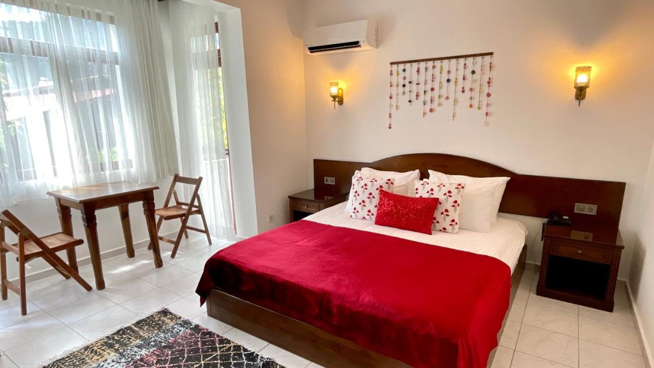 Aida Hotel Çıralı Esterno foto